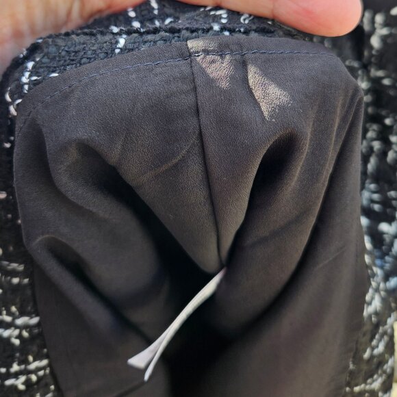 JOE Fresh Tweed Skirt - Picture 2 of 8